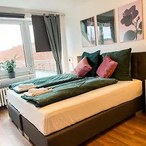 Fuer 3 Gaeste Kostenlose Parkplaetze Und Lift Apartment Hannover